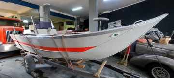 Barco Alumio Nautec 17 + Jonhson 45 Hp 