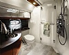 726-SeaRay-450-sedan-bridge-05.jpg