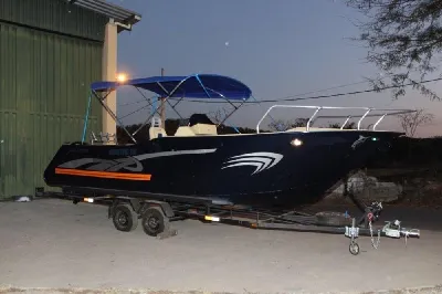 ADVENTURE 257 com espaço gourmet