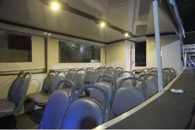 Passageiros & Turismo 37,2 pés  