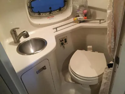 Clique para visualizar Sea Ray 280 Sundancer