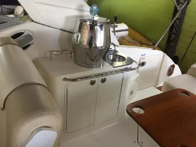 Clique para visualizar Sea Ray 280 Sundancer