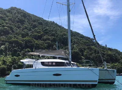 Catamarã Lipari 41