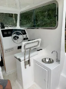 Clique para visualizar Panga 23 cabinada