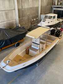 Lancha Panga 23 Open 