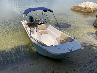 Clique para visualizar Lancha Panga 23 Open