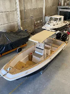 Clique para visualizar Lancha Panga 23 Open