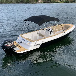 Clique para visualizar Lancha Panga 23 Open