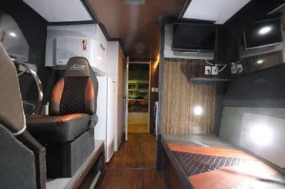 Clique para visualizar MILLENIUM 270 SPORT