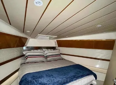 Clique para visualizar Ferretti 43