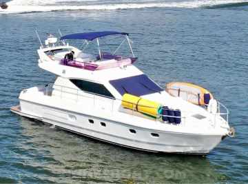Ferretti 43