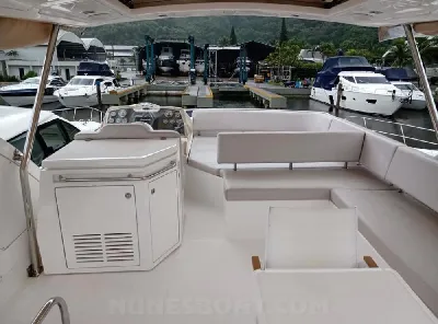 Clique para visualizar Intermarine 60