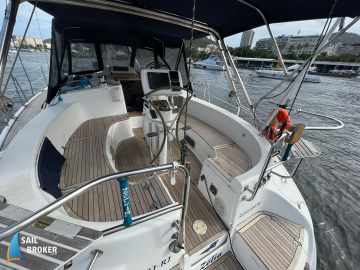 Hunter 46