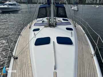 Hunter 46