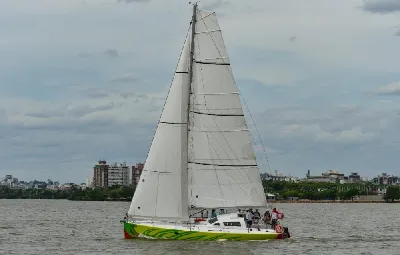 Clique para visualizar Volker 40 - Cruiser