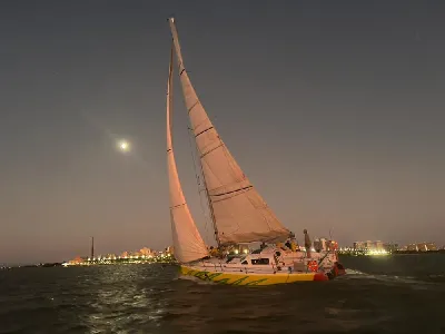 Clique para visualizar Volker 40 - Cruiser