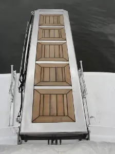 Clique para visualizar Passarela hidráulica telescópica inox para lanchas