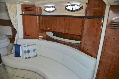 Sea Ray 320 Sundancer