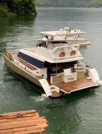 Catamarã  42 pés 