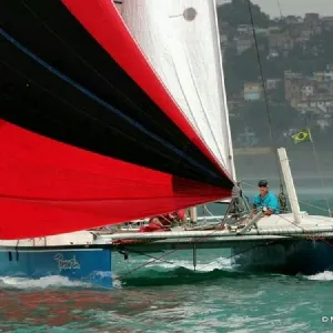 Clique para visualizar Catamarã Baia 9.0, multicasco 29 pés