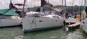 Oceanis 43