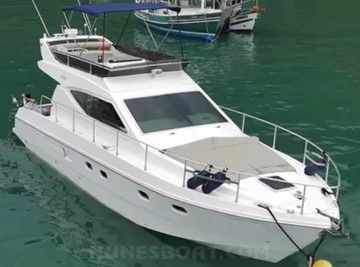 Spirit Ferretti 40 Fly
