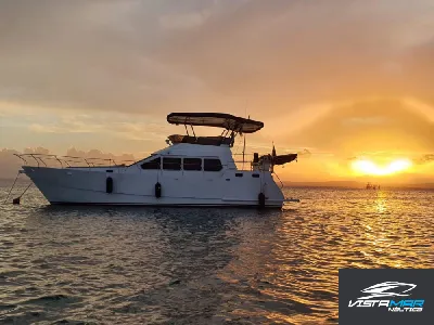 Clique para visualizar Barco Trawler 40 pés