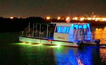Catamarã p/ transporte de 80 passageiros