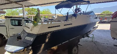 Marbella 22 pés Cabinada + Volvo Penta B41 6cc 