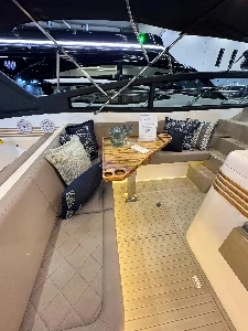 Clique para visualizar Real 40 Cabriolet - Lançamento Real Powerboats