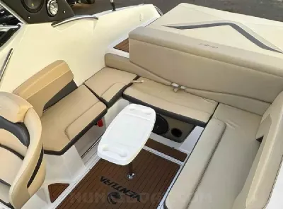 Clique para visualizar Ventura 250