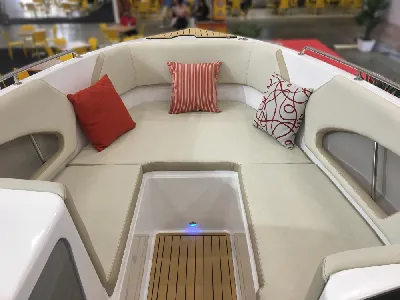 Clique para visualizar Real 280 Motor Mercury 250HP / Special Deck 2025