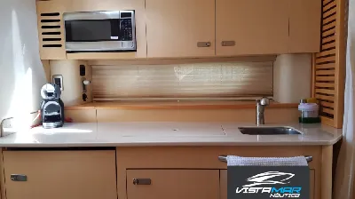 Clique para visualizar Sea Ray 395 Sundancer