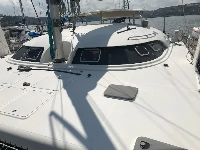 Clique para visualizar Catamarã Lock Crowther B3-430