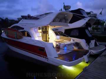 Phantom 385