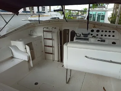 Clique para visualizar Magnum 39 Offshore Legend