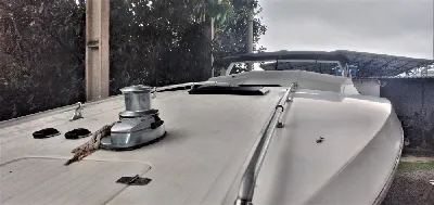 Clique para visualizar Magnum 39 Offshore Legend