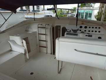 Magnum 39 Offshore Legend 