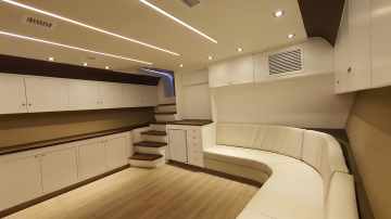 Clique para visualizar Intermarine 60