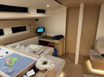 Oceanis 54