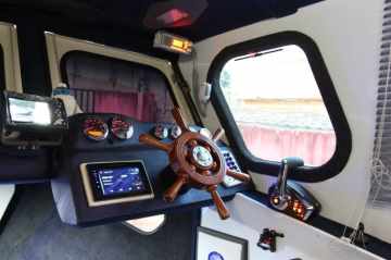 KING RIVER 320