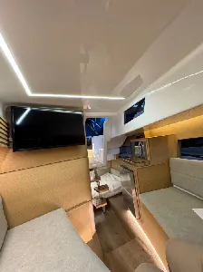 Clique para visualizar Real 34 Cabriolet - Lançamento Real Powerboats