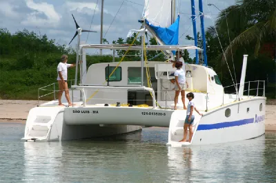 Veleiro catamarã Bate Vento modelo BV 36