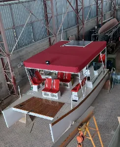 Catamarã Bate Vento em fibra BV 26ETP  