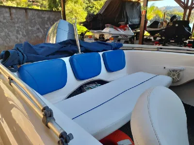 Lancha Bayliner 160 2006