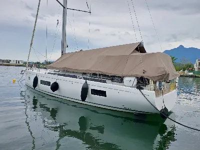 Oceanis 54