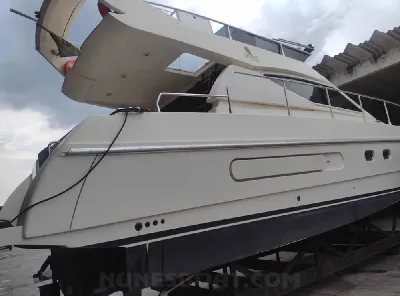 Spirit Ferretti 40 Fly