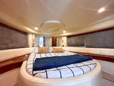 Intermarine 460 Full