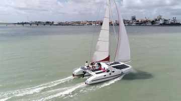 Veleiro catamarã Bate Vento BV 26 Standard / Sport