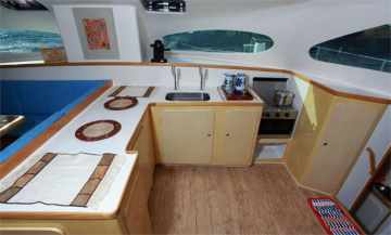 Veleiro catamarã Bate Vento modelo BV 43
